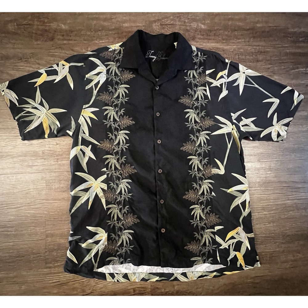 TOMMY BAHAMA XL Hawaiian Shirt Embroidered Silk Button Up Short Sleeve Black C37